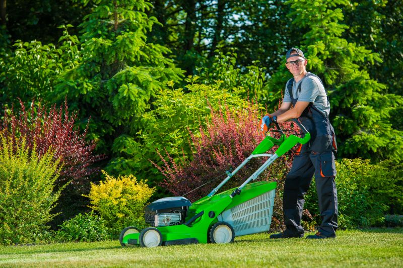 Landscaping Maintenance Costs — Cost of Landscaping Maintenance